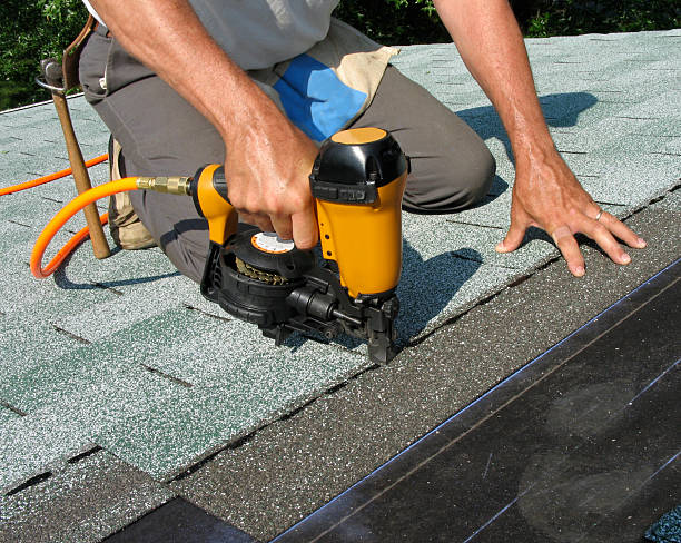 Best Commercial Roofing Services  in Novato, CA